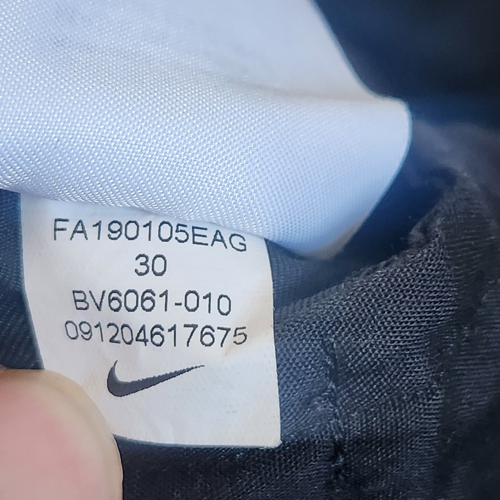 Nike Dri-Fit Men's Flat Front Golf Casual Shorts Black Size 30 Medium READ - Picture 8 of 11
